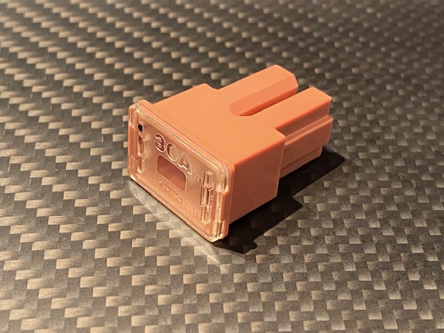 純正ヒューズ３０Ａ