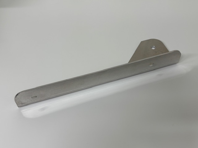 ＣＵＳＣＯナンバーステー（右）